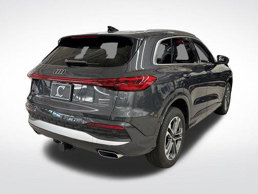 2025 Audi Q5 2.0T quattro Premium