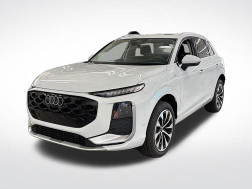Glacier White Metallic 2026 Audi Q3 S line