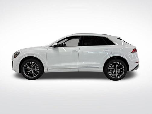 2025 Audi Q8 55 Premium
