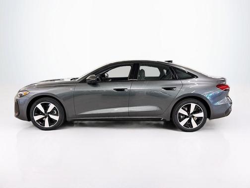 Daytona Gray Pearl 2026 Audi A5