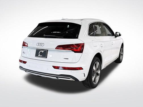 2025 Audi Q5 40 Premium