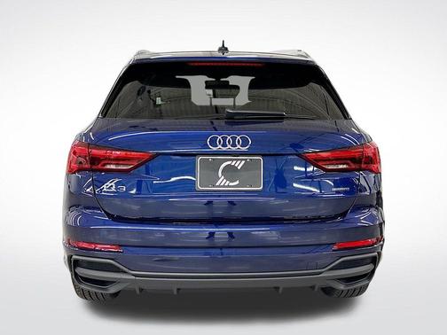 2025 Audi Q3 45 S line Premium