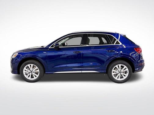 2025 Audi Q3 45 S line Premium