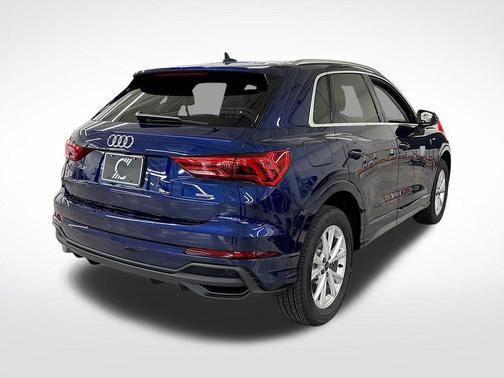 2025 Audi Q3 45 S line Premium