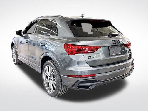 2025 Audi Q3 45 S line Premium