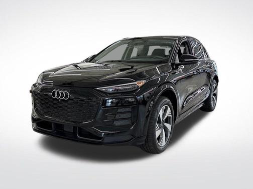 2025 Audi Q6 e-tron Premium