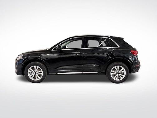 2025 Audi Q3 45 S line Premium