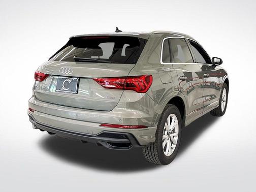 2025 Audi Q3 45 S line Premium
