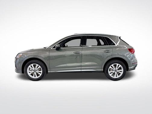 2025 Audi Q3 45 S line Premium