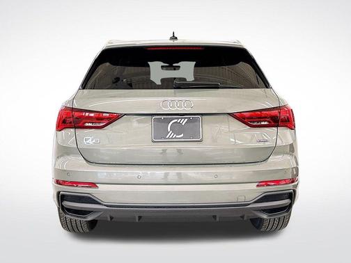 2025 Audi Q3 45 S line Premium