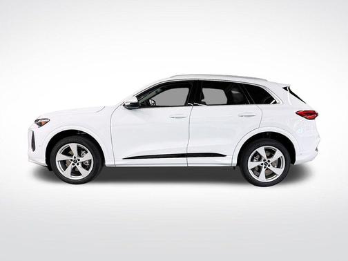 2025 Audi Q5 2.0T quattro Premium