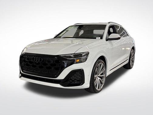 Glacier White Metallic 2026 Audi Q8