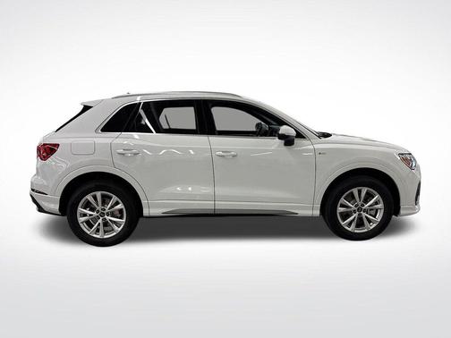 2025 Audi Q3 45 S line Premium