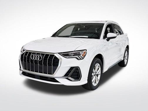 2025 Audi Q3 45 S line Premium