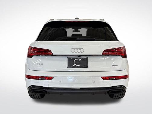 2025 Audi Q5 45 S line quattro Premium