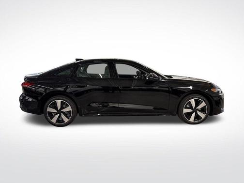 Mythos Black Metallic 2026 Audi A5