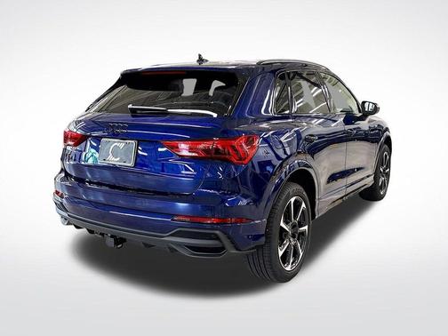 2025 Audi Q3 45 S line Premium