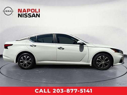 2022 Nissan Altima S FWD