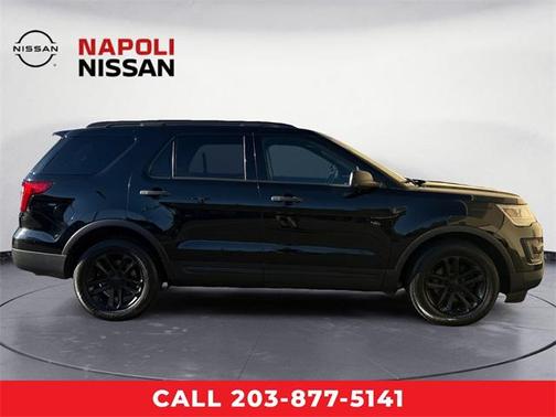 2017 Ford Explorer Base
