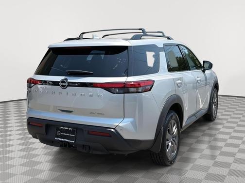 Brilliant Silver Metallic 2023 Nissan Pathfinder SV 4WD