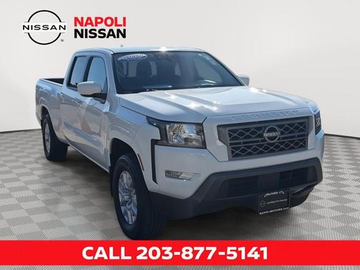 Glacier White 2023 Nissan Frontier SV