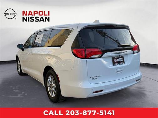 2018 Chrysler Pacifica LX