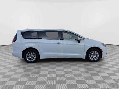 2018 Chrysler Pacifica LX