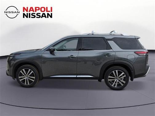 2025 Nissan Pathfinder Platinum 4WD