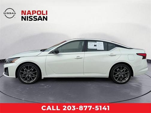 2023 Nissan Altima SR VC-Turbo FWD