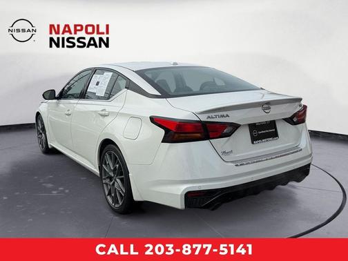 2023 Nissan Altima SR VC-Turbo FWD