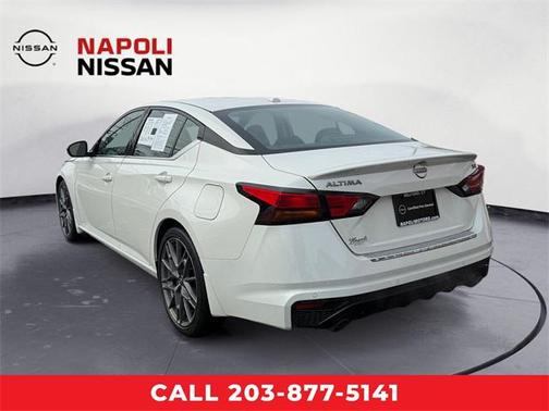 2023 Nissan Altima SR VC-Turbo FWD