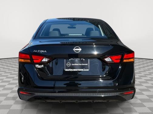 2025 Nissan Altima SV FWD