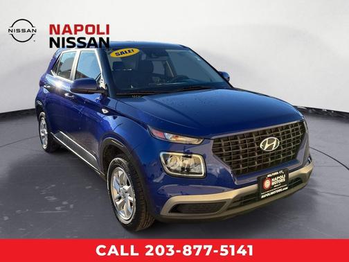 2022 Hyundai VENUE SE