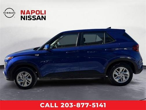 2022 Hyundai VENUE SE