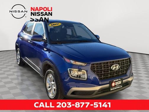 2022 Hyundai VENUE SE