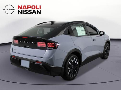 Boulder Gray Pearl/Black 2026 Nissan Leaf PLATINUM+