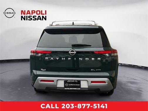 2024 Nissan Pathfinder SL 4WD