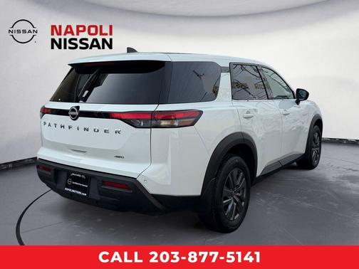 2024 Nissan Pathfinder S 4WD