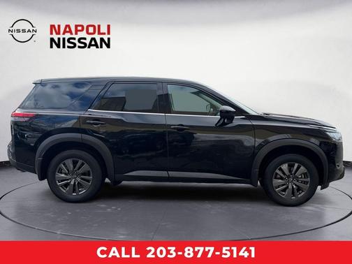 2024 Nissan Pathfinder S 4WD