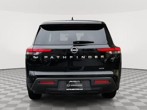 2024 Nissan Pathfinder S 4WD