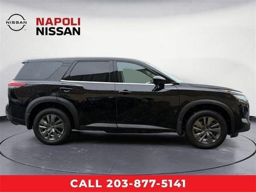 2024 Nissan Pathfinder S 4WD