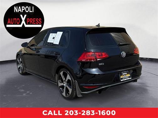 2016 Volkswagen Golf GTI 2.0T SE 4-Door