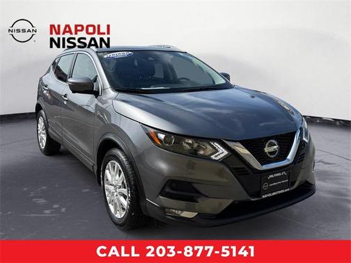 2022 Nissan Rogue Sport SV