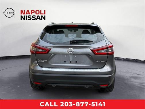 2022 Nissan Rogue Sport SV
