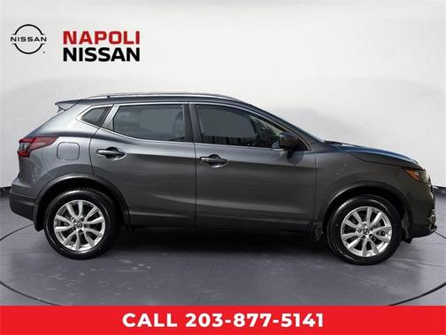 2022 Nissan Rogue Sport SV