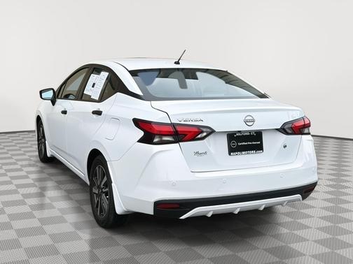 Fresh Powder 2025 Nissan Versa 1.6 S