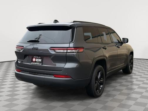 Baltic Gray Metallic Clearcoat 2023 Jeep Grand Cherokee L Altitude