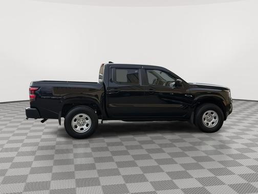 Super Black 2023 Nissan Frontier S