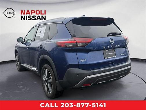 2022 Nissan Rogue SL