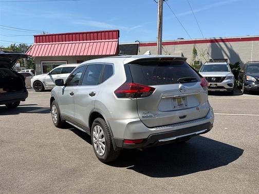 Brilliant Silver Metallic 2019 Nissan Rogue S